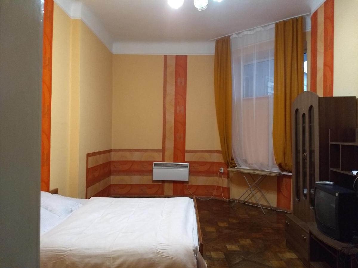 Apartment On Franka İvano-Frankivsk Dış mekan fotoğraf